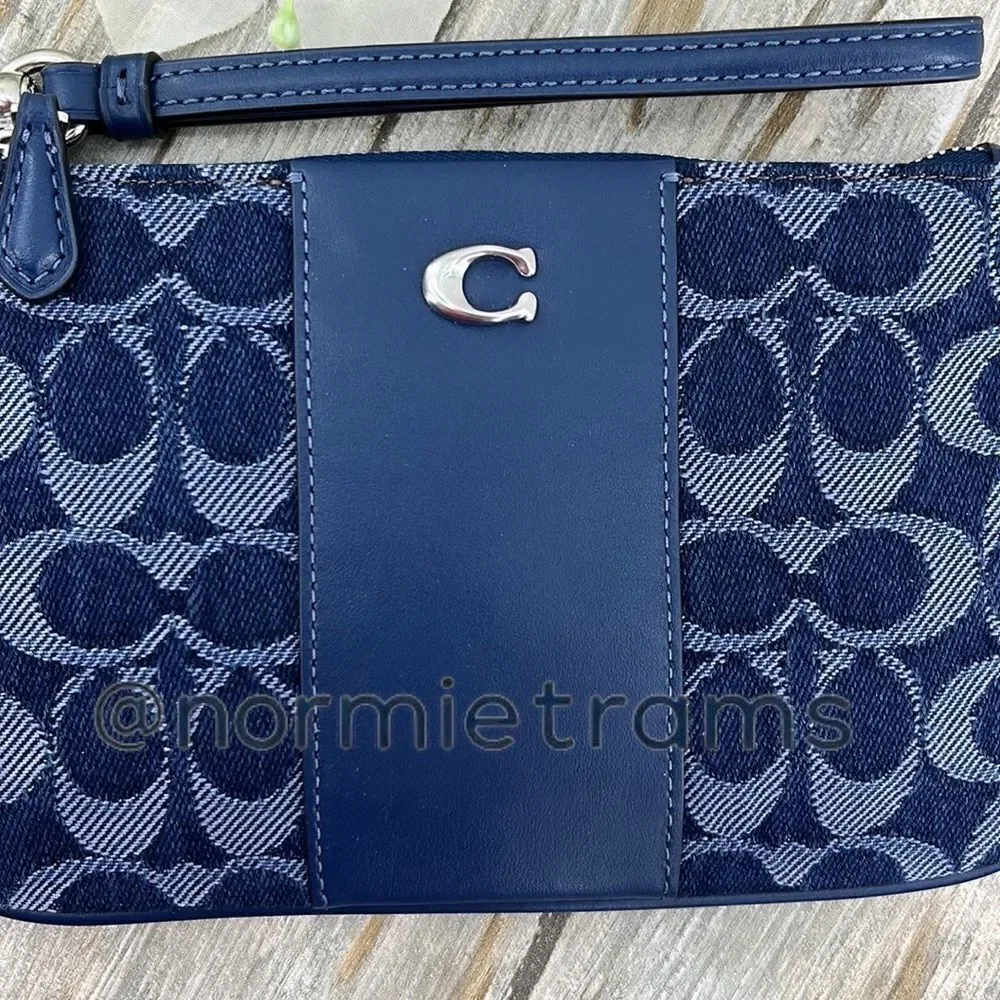 Coach Large Denim Blue Wristlet in Denim Signature Canvas Walker Bag Purse